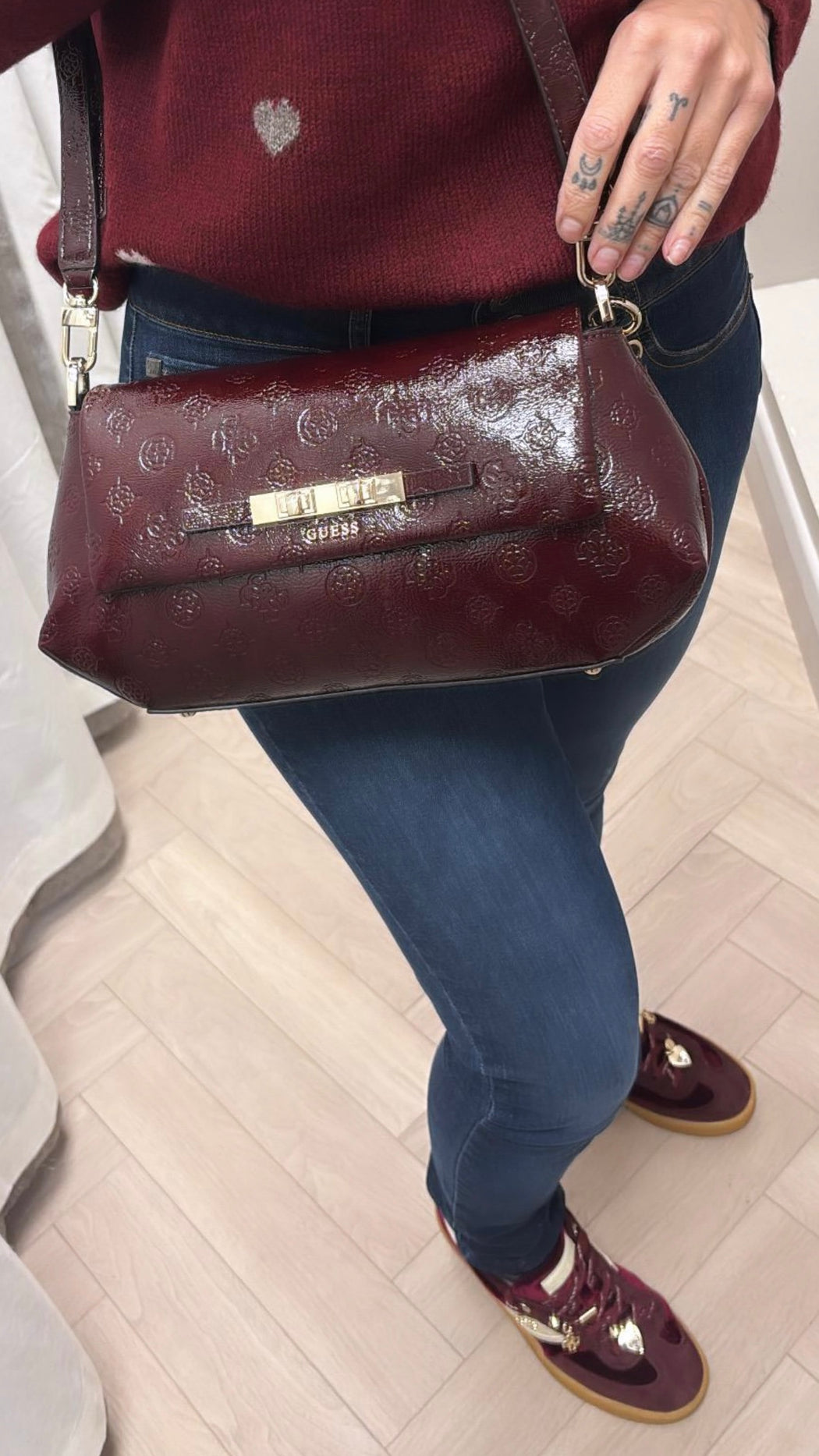 Guess burgundy bag carmella pt222520