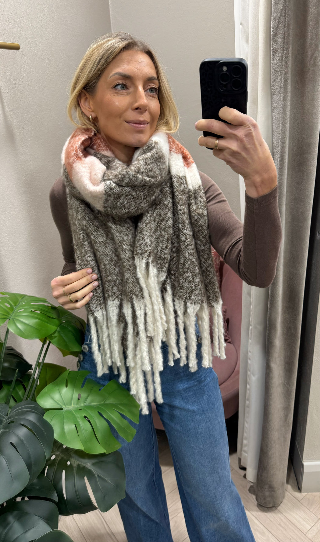 Magritte multi scarf