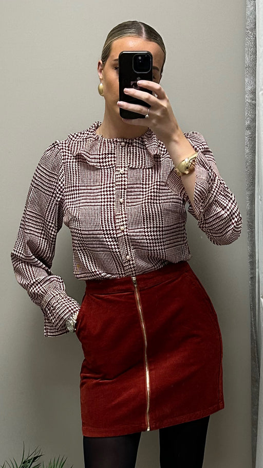 Enore burgundy blouse