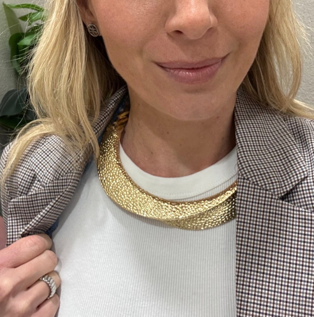 Gold chunky choker