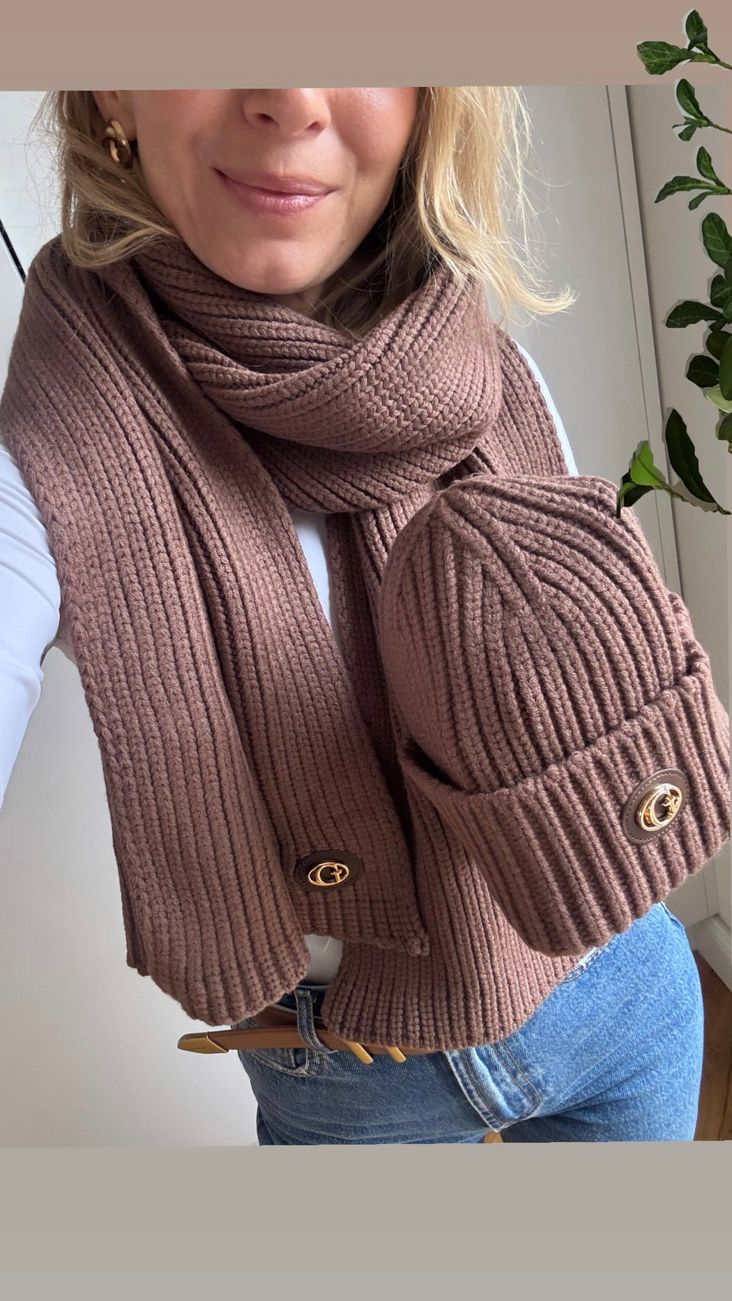 Guess espresso beanie AW5638POL01 - ESP