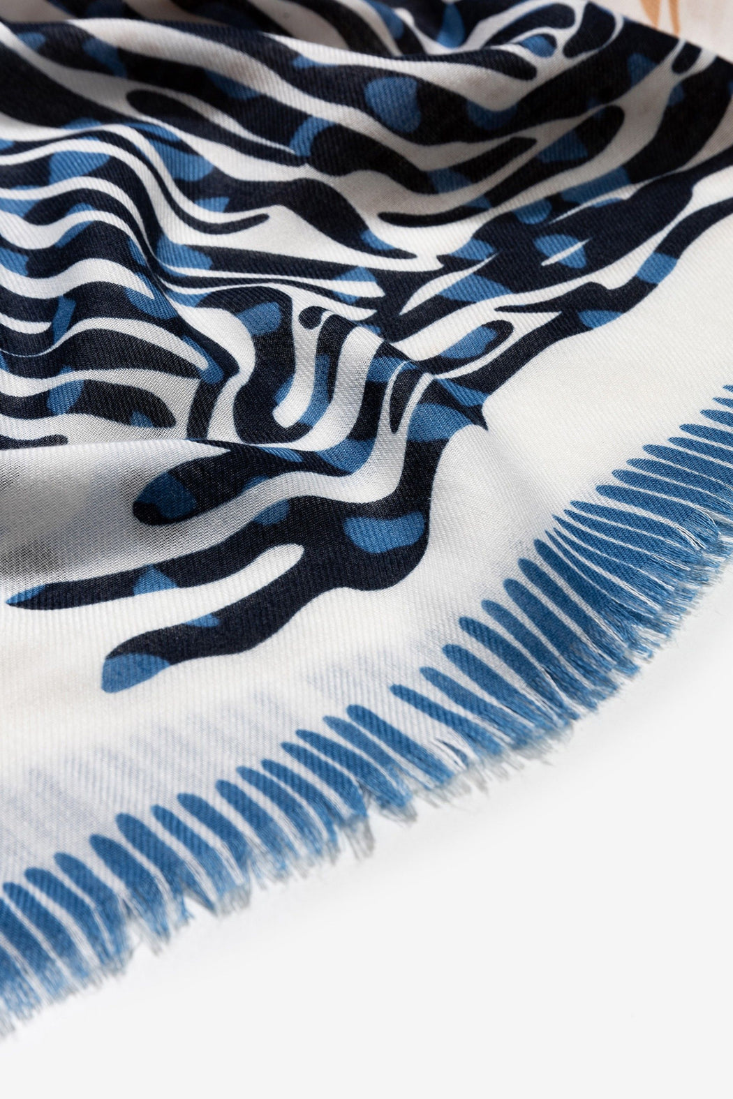 Shell blue print scarf