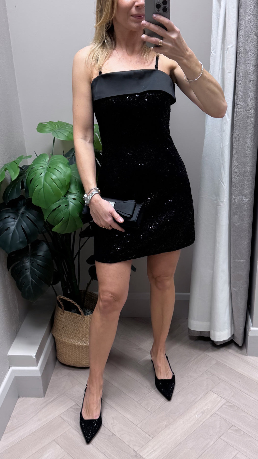 Guess gia mini sequins black dress w6bk45k6923