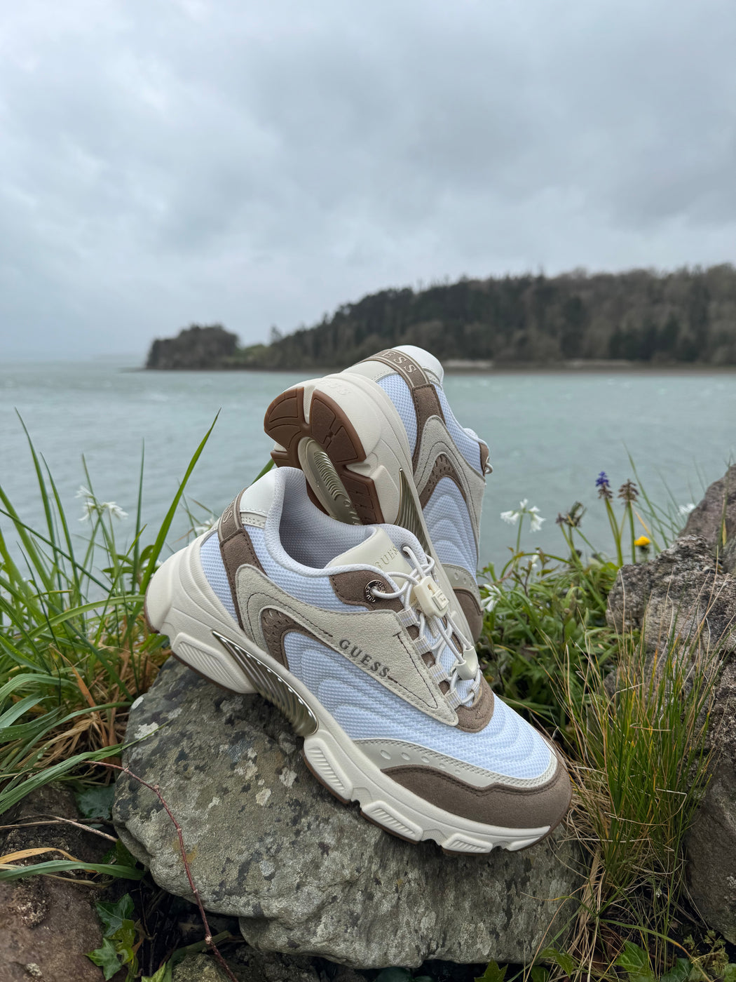 Guess tan nude trainer flpimefap12