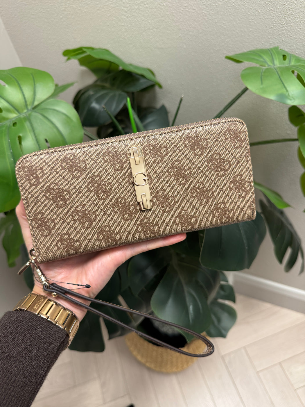 Guess YVONNE latte LOGO SLG SG2378146
