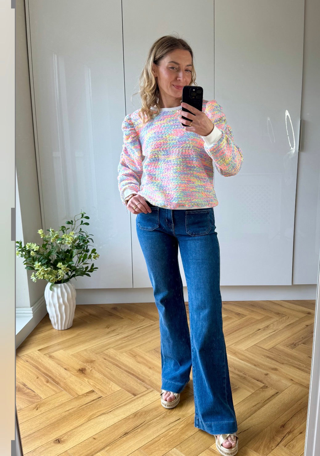 Shiny pocket bootleg jeans