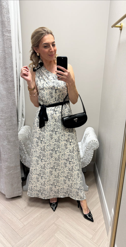Kream beige black one shoulder dress