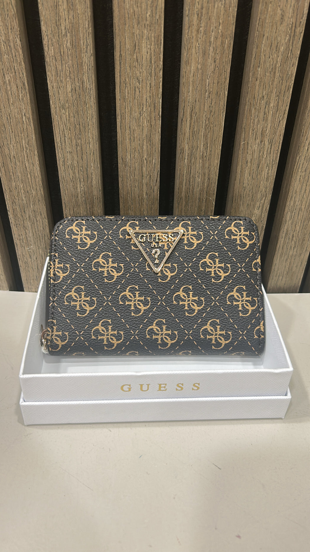 Guess Laurel brown wallet qg7459140