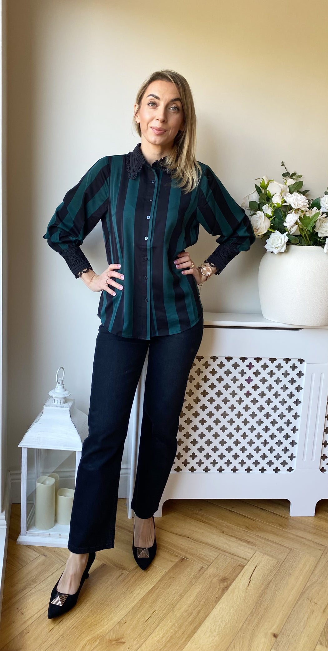 Jill green black blouse