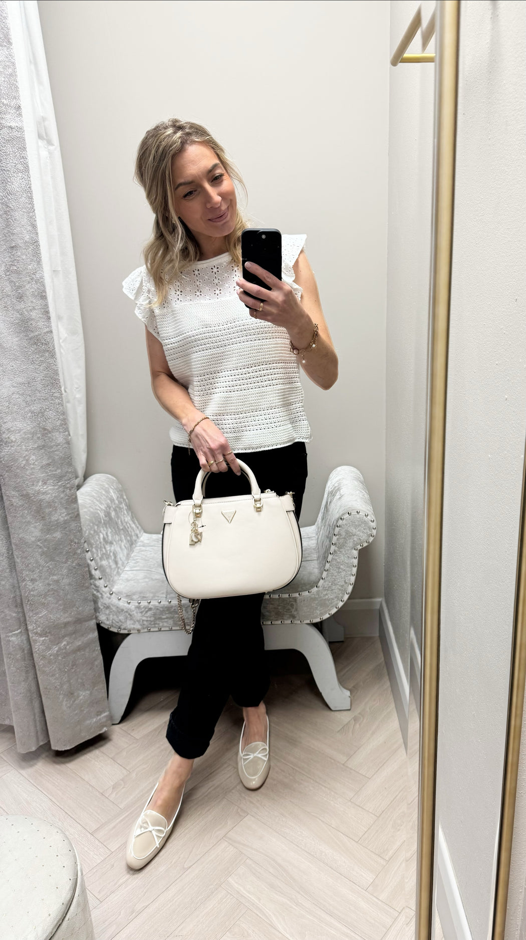 Fedora guess satchel Handbag - bone bg951909