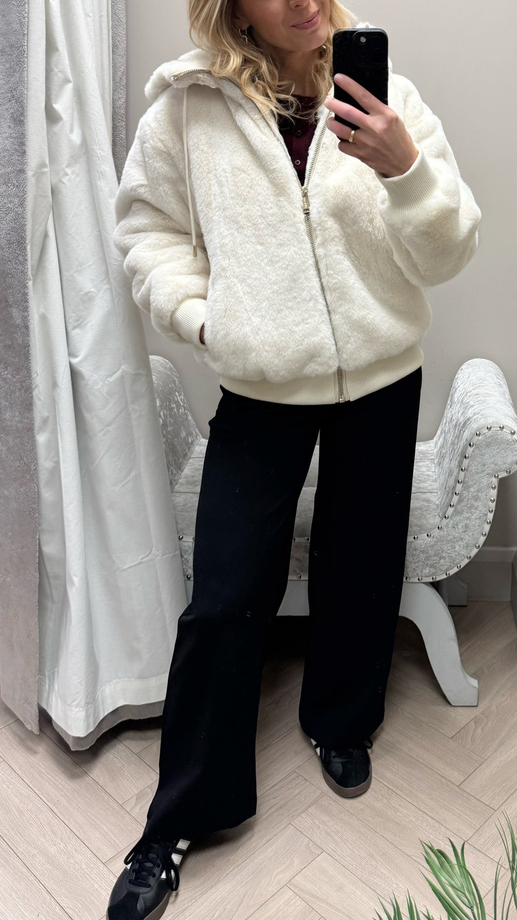 Guess snow  lucrezia faux fur jacket w5bl66w3890