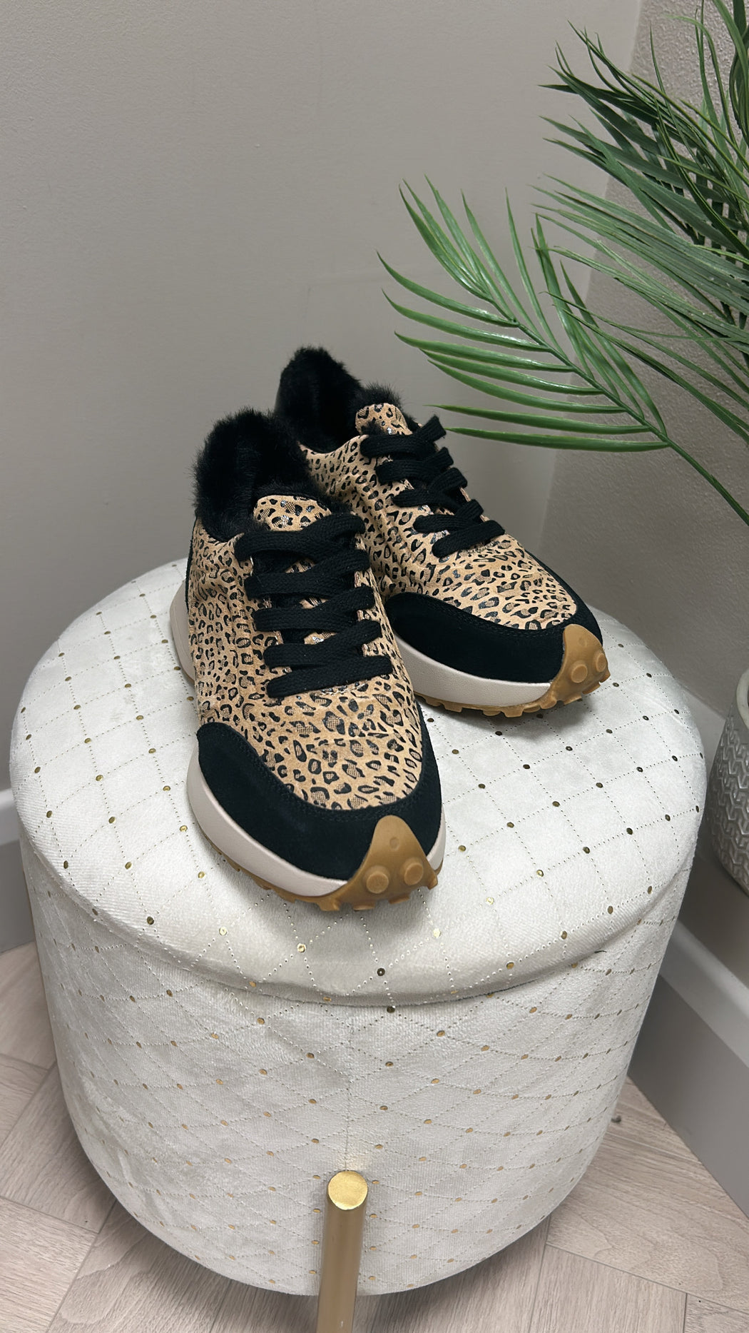 Dabin creamlop leopard runners