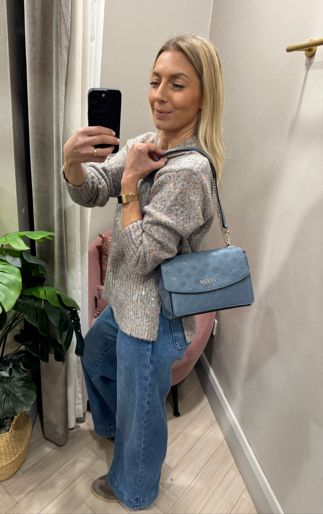 Phoebe 4G Peony Logo Mini Crossbody pd966521
