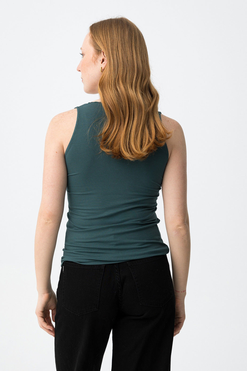 Vigo round neck green tank top