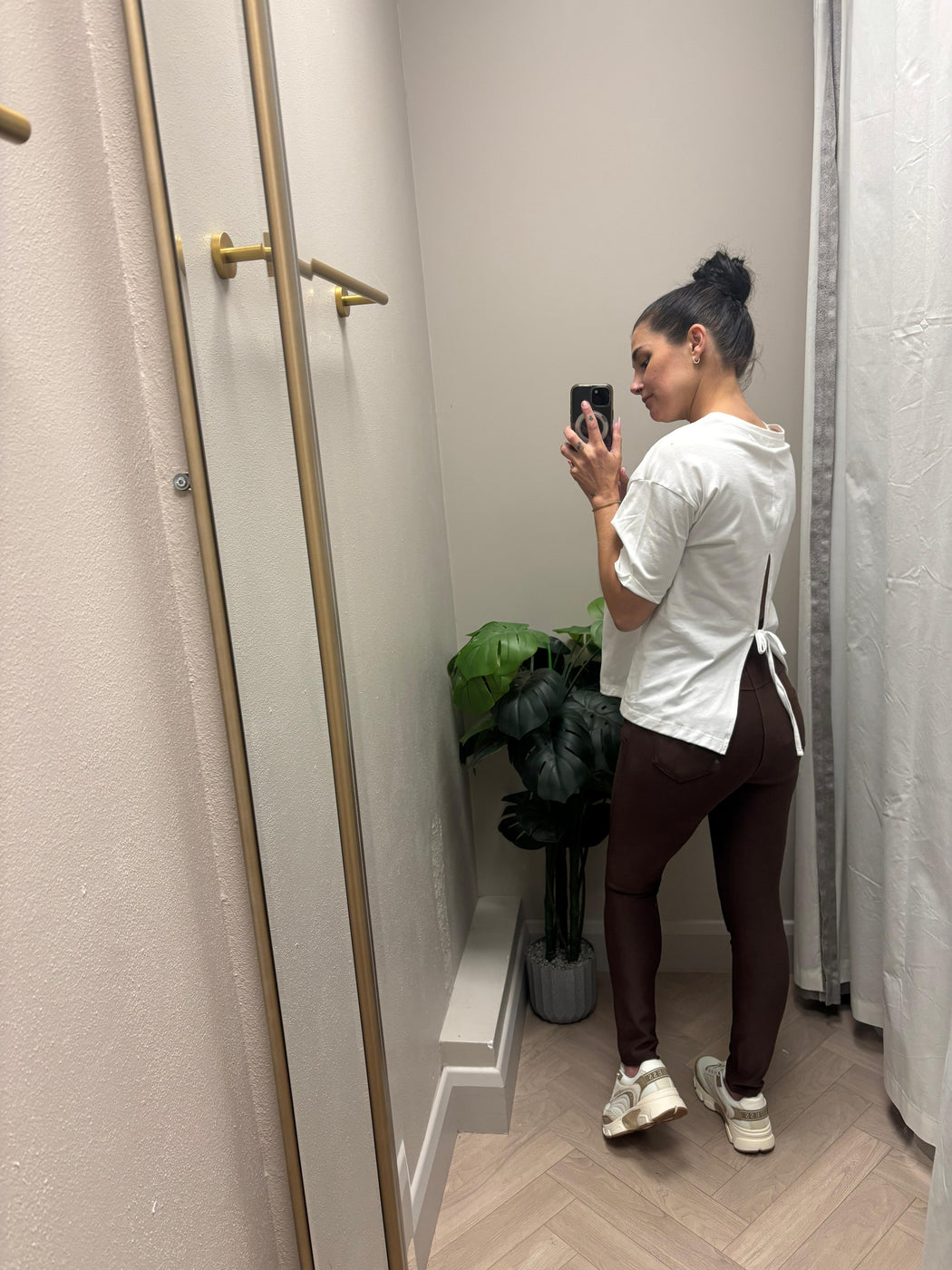 Veny python tee