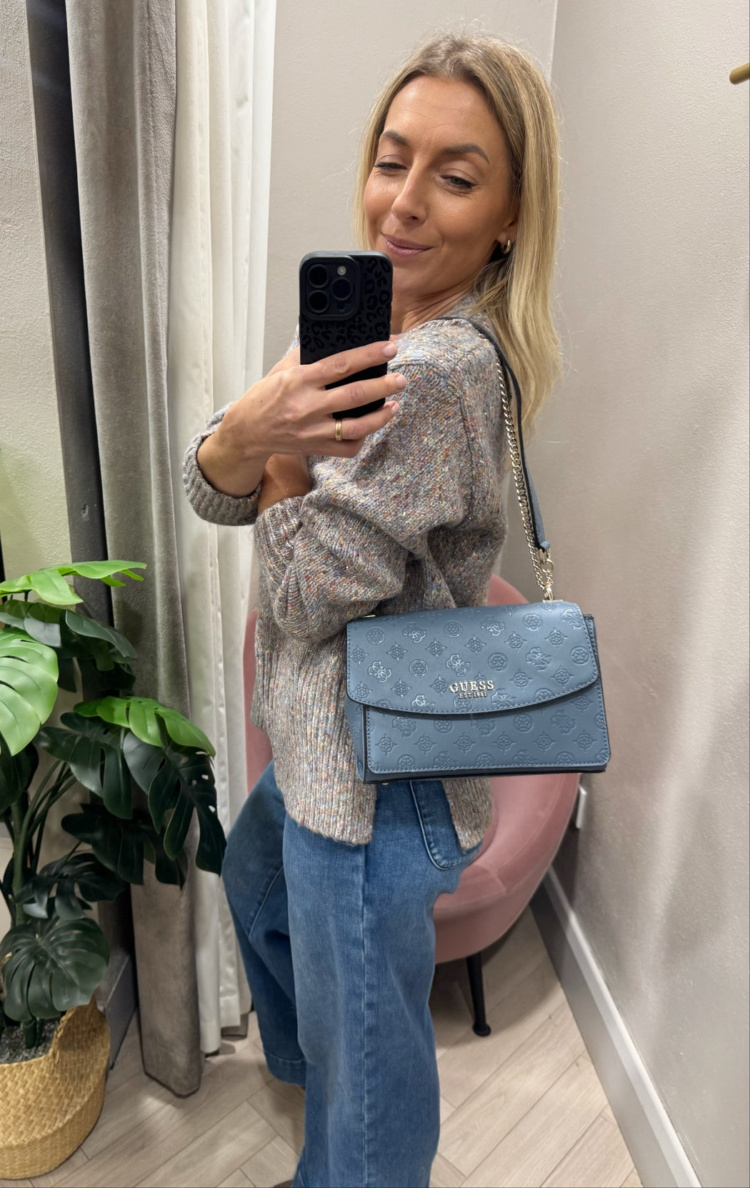 Phoebe 4G Peony Logo Mini Crossbody pd966521