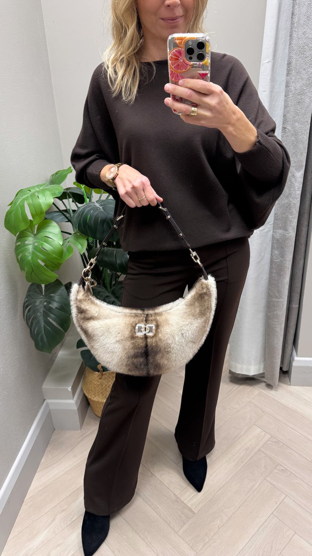 Mavis faux fur hobo bag fg967402
