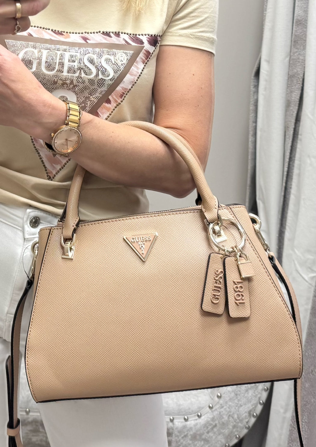 Guess beige noelle satchel bag ZG787907