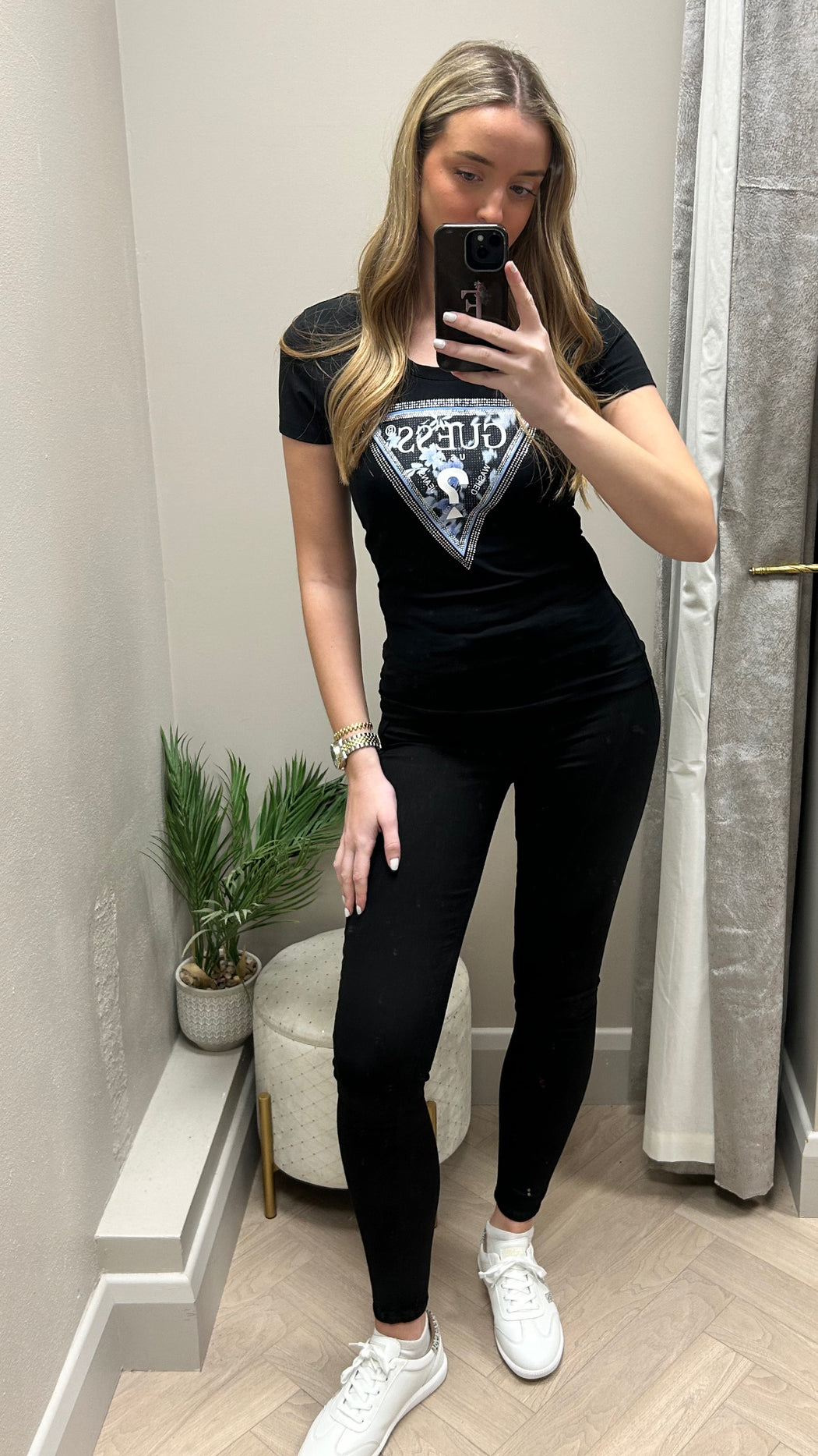 Guess black floral triangle logo tee W5RI00J1314