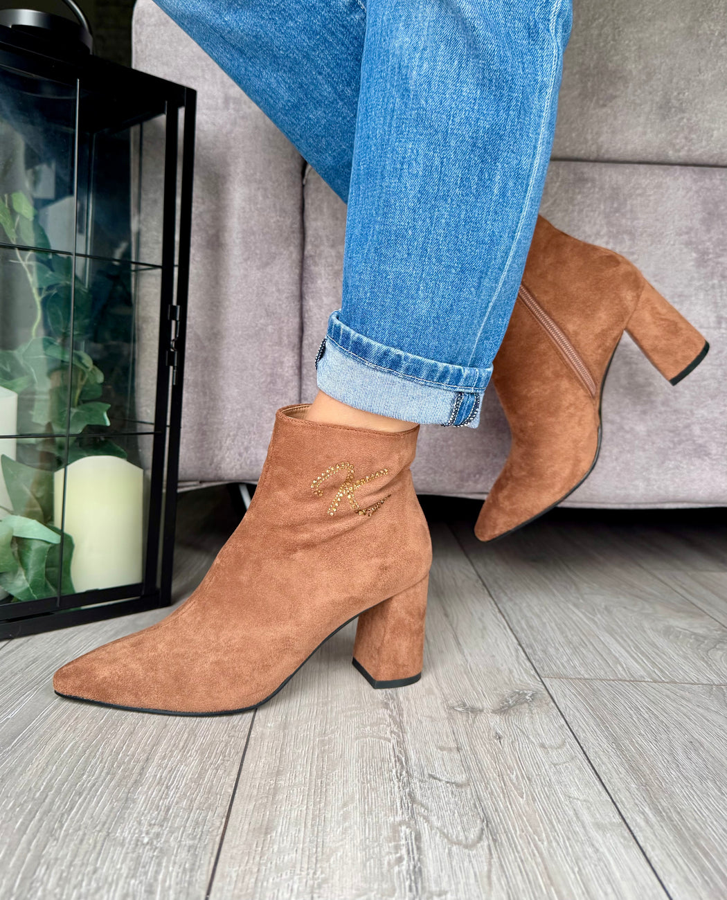 Catterton rustic ankle boots