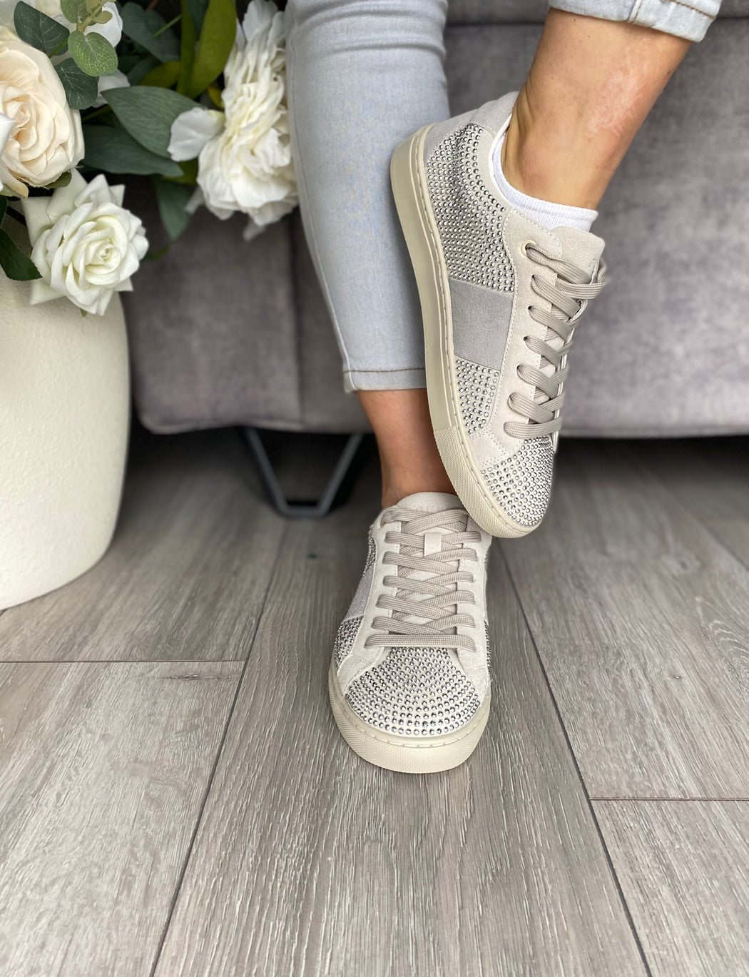 Guess grey diamanté sneaker flptodsue12