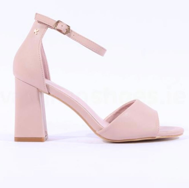 Soderick Baileys nude slingback