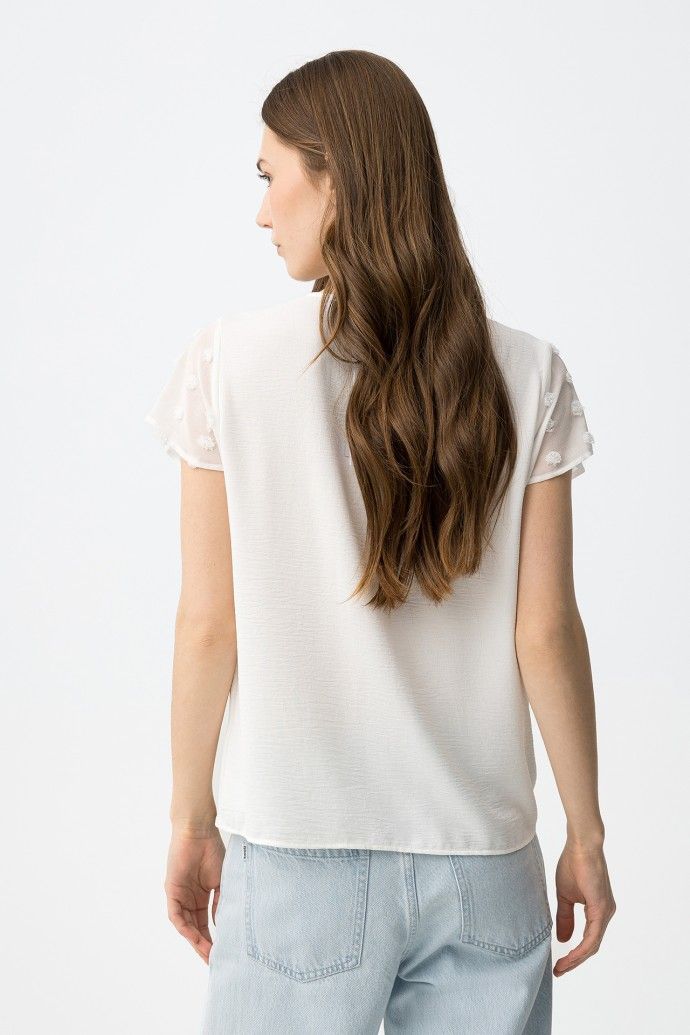 Nony winter white top