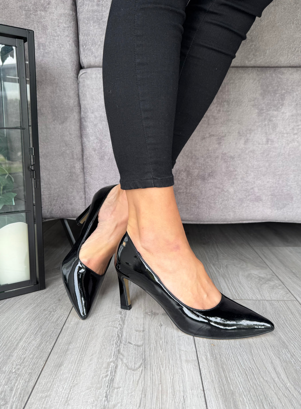 Bamburgh schwarz heel