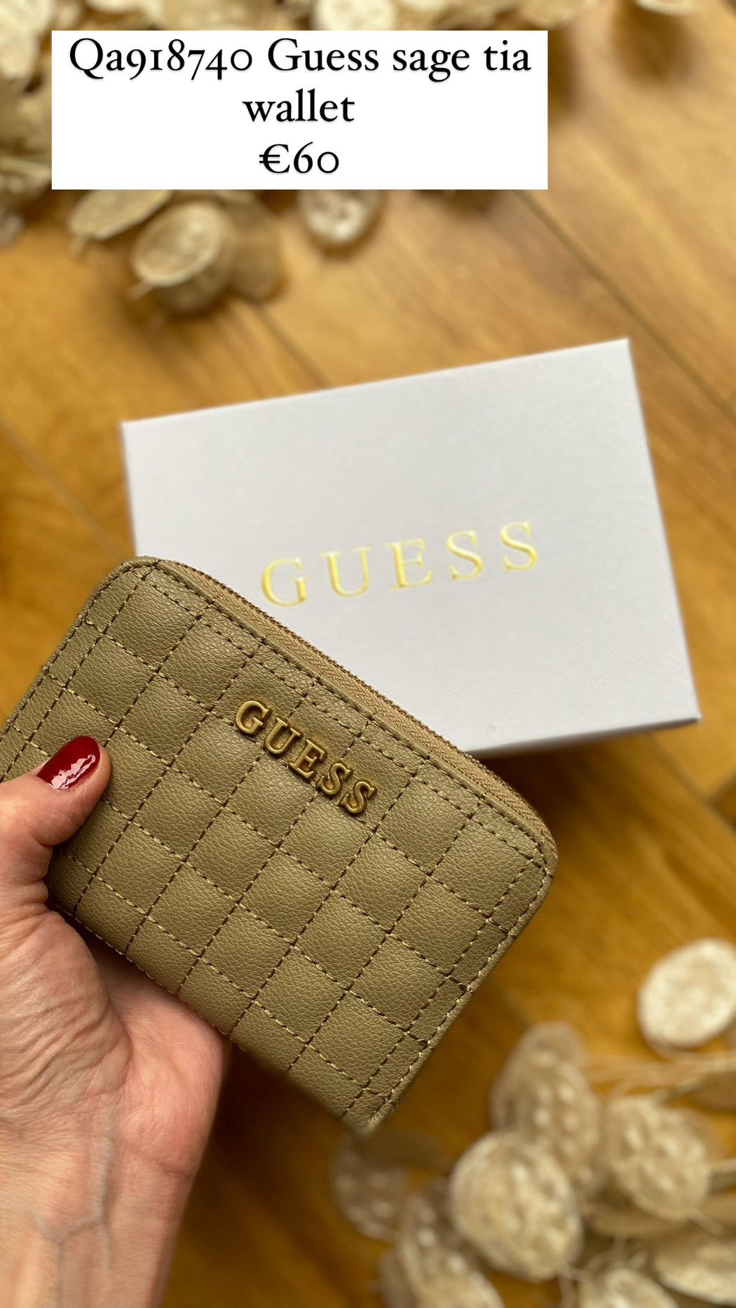 Qa918740 Guess sage tia wallet