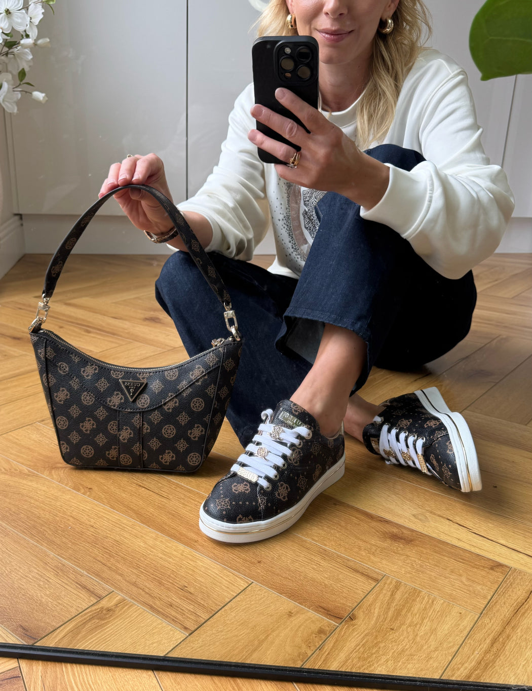 Guess logo sneaker