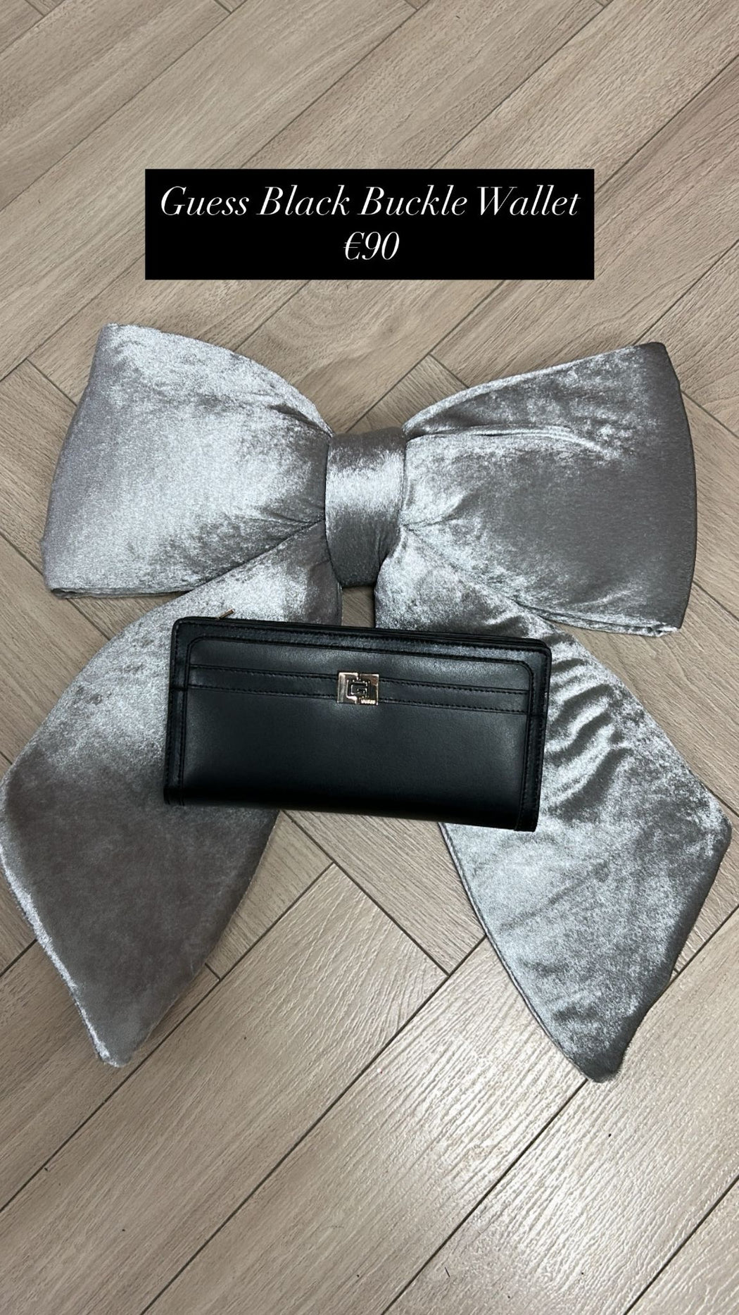 RW1718P5101 Guess Black Buckle Wallet