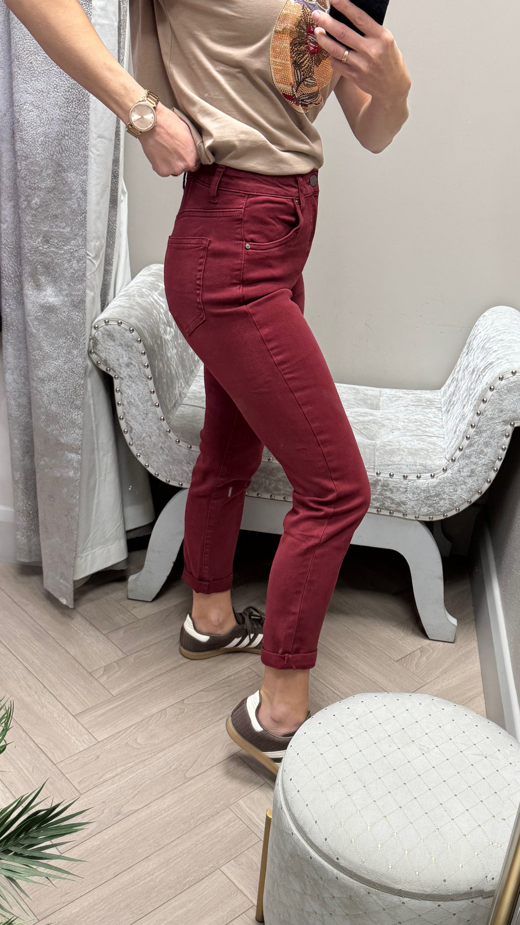 Toxic wine boyfriend fit jeans
