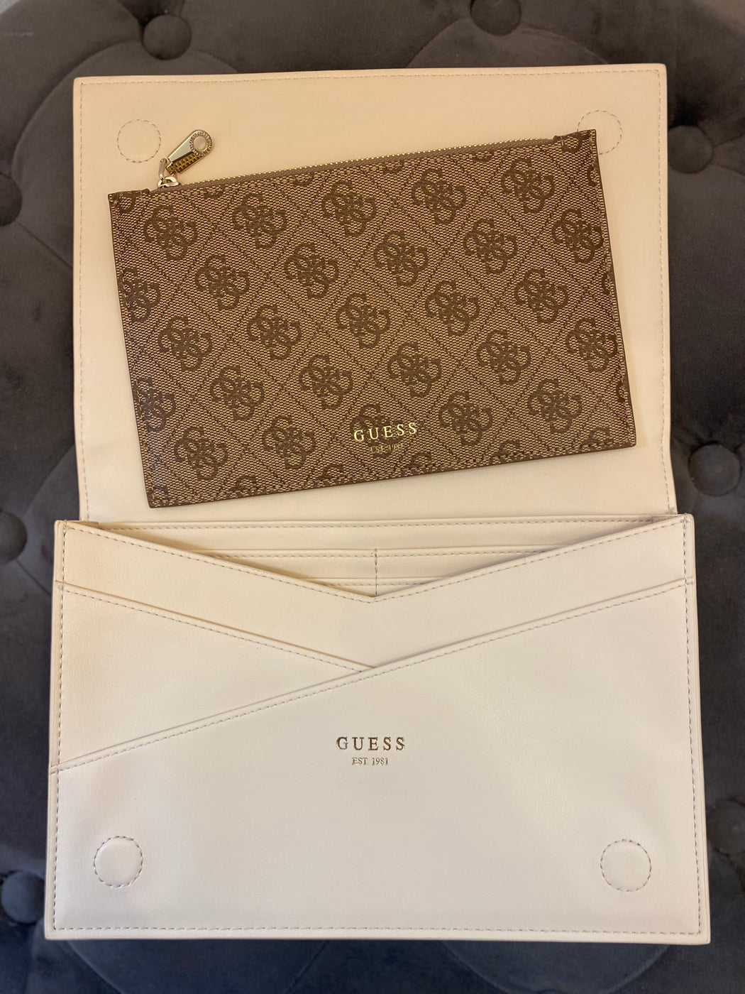 RW1619P4201 Guess envelope clutch bag