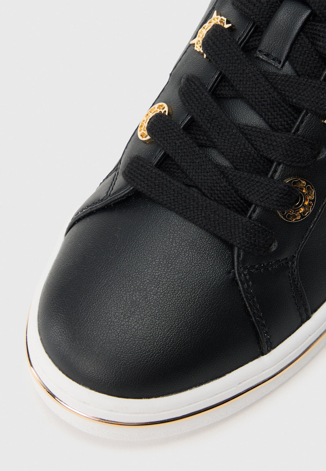 Guess stew black trainer