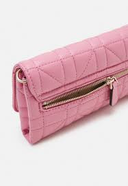 Guess pink assia mini crossbody QG849979