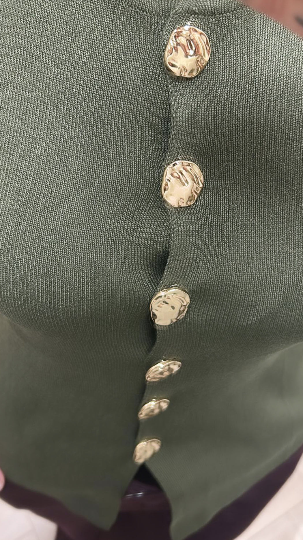 Khaki button knit waistcoat