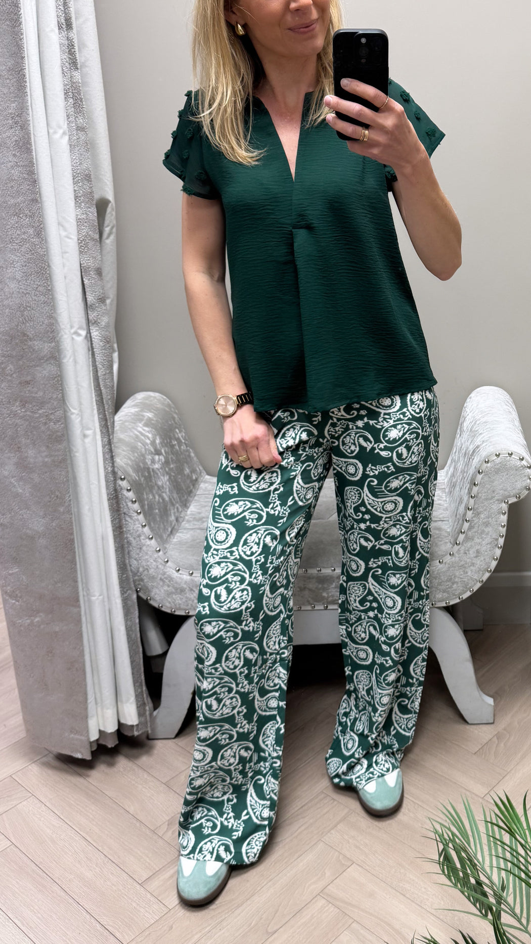 Nony bottle green top