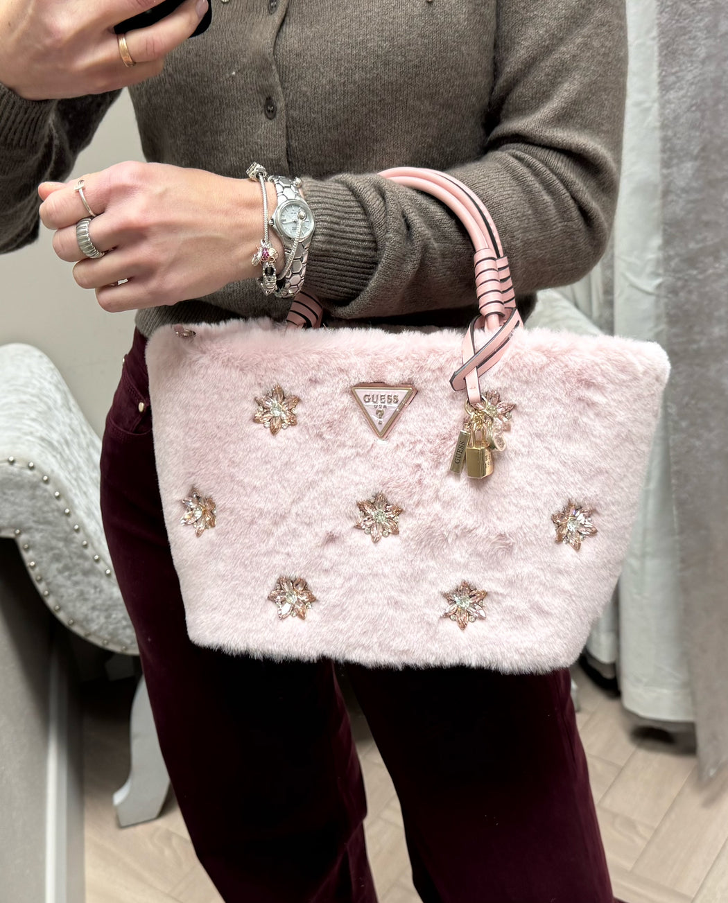 Guess pink rhinestone shaida bag we814322