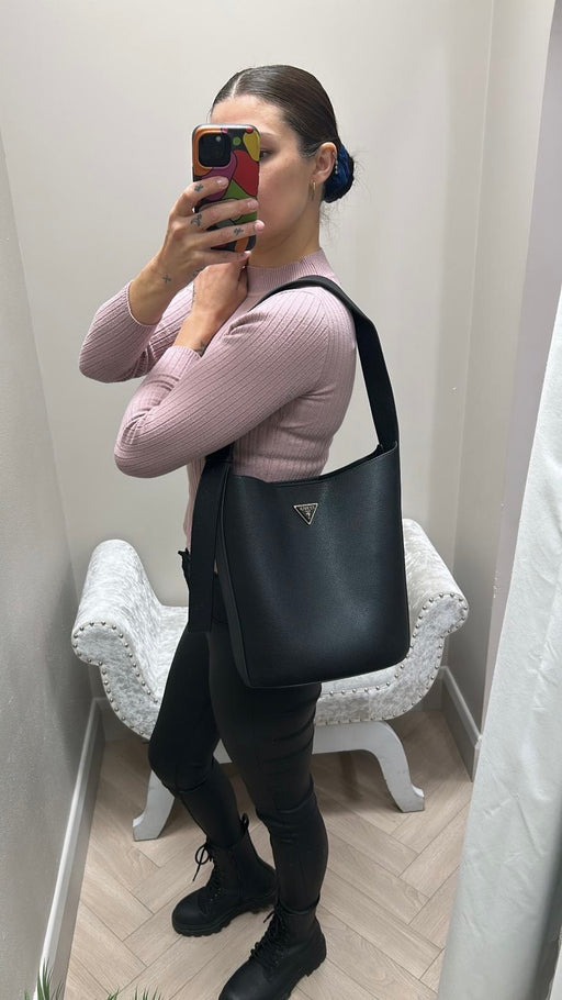 Guess Black MERIDIAN Bag. BG697404.