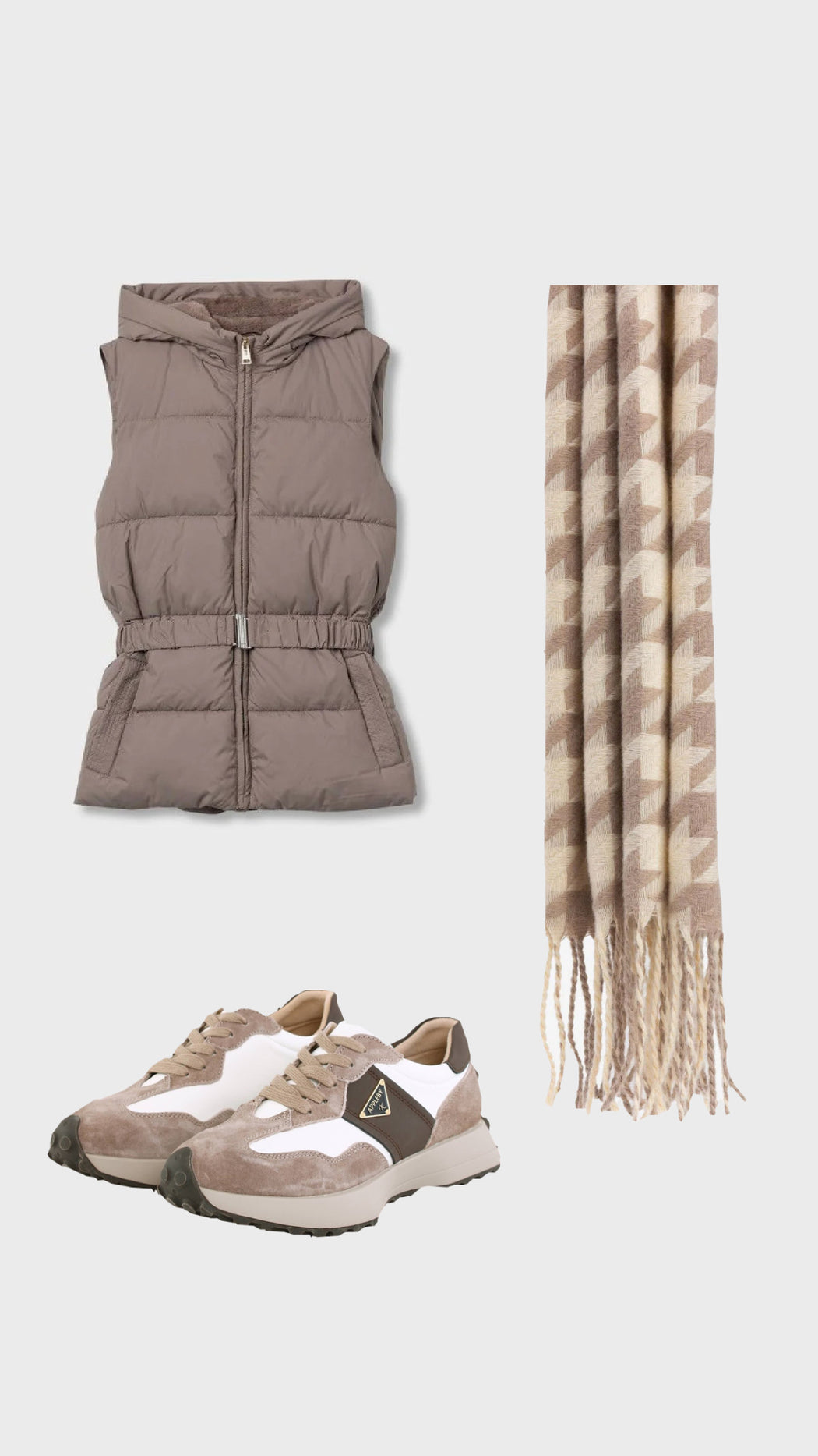 Wendy beige print scarf