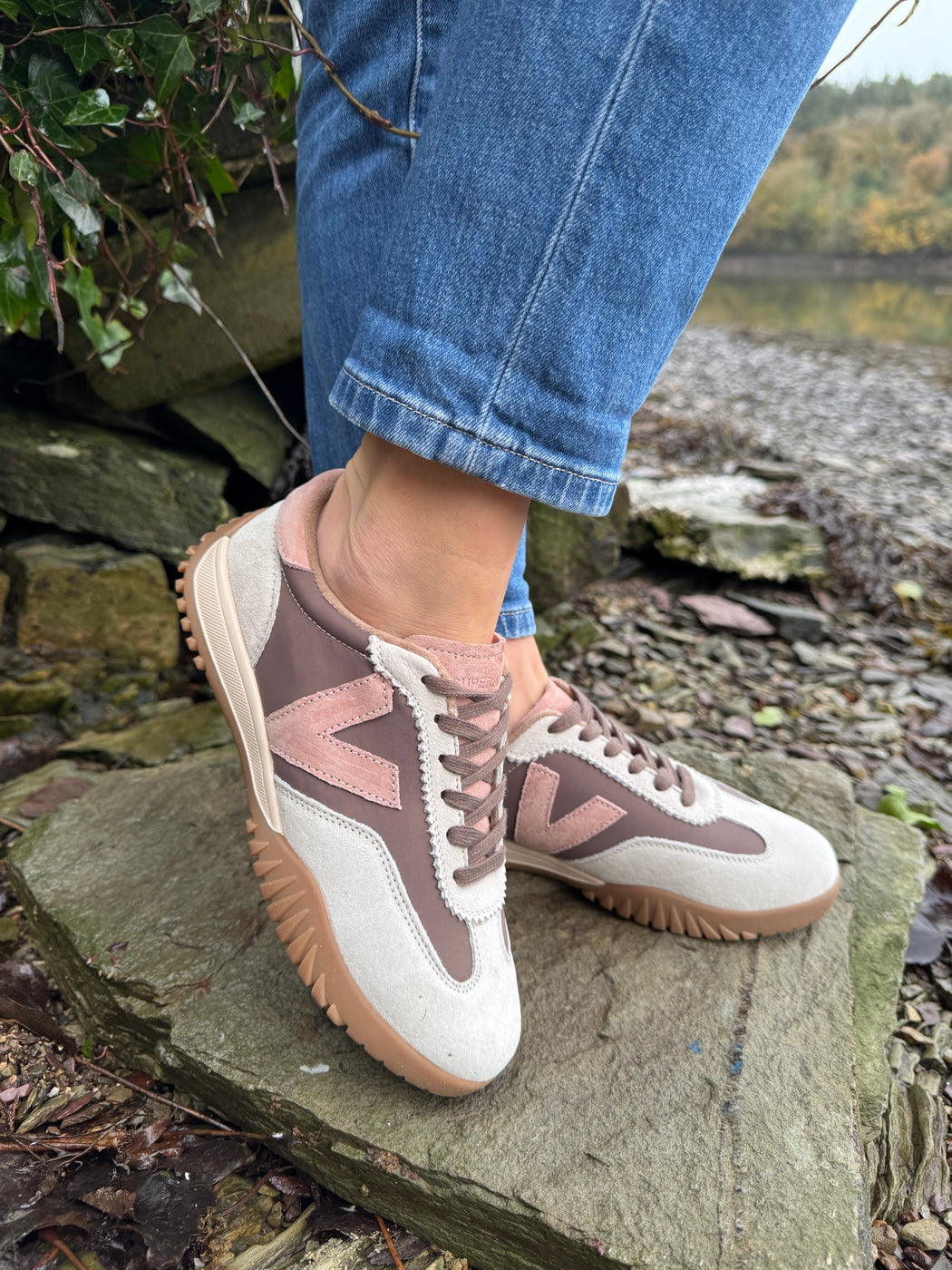 Forty seven pink latte