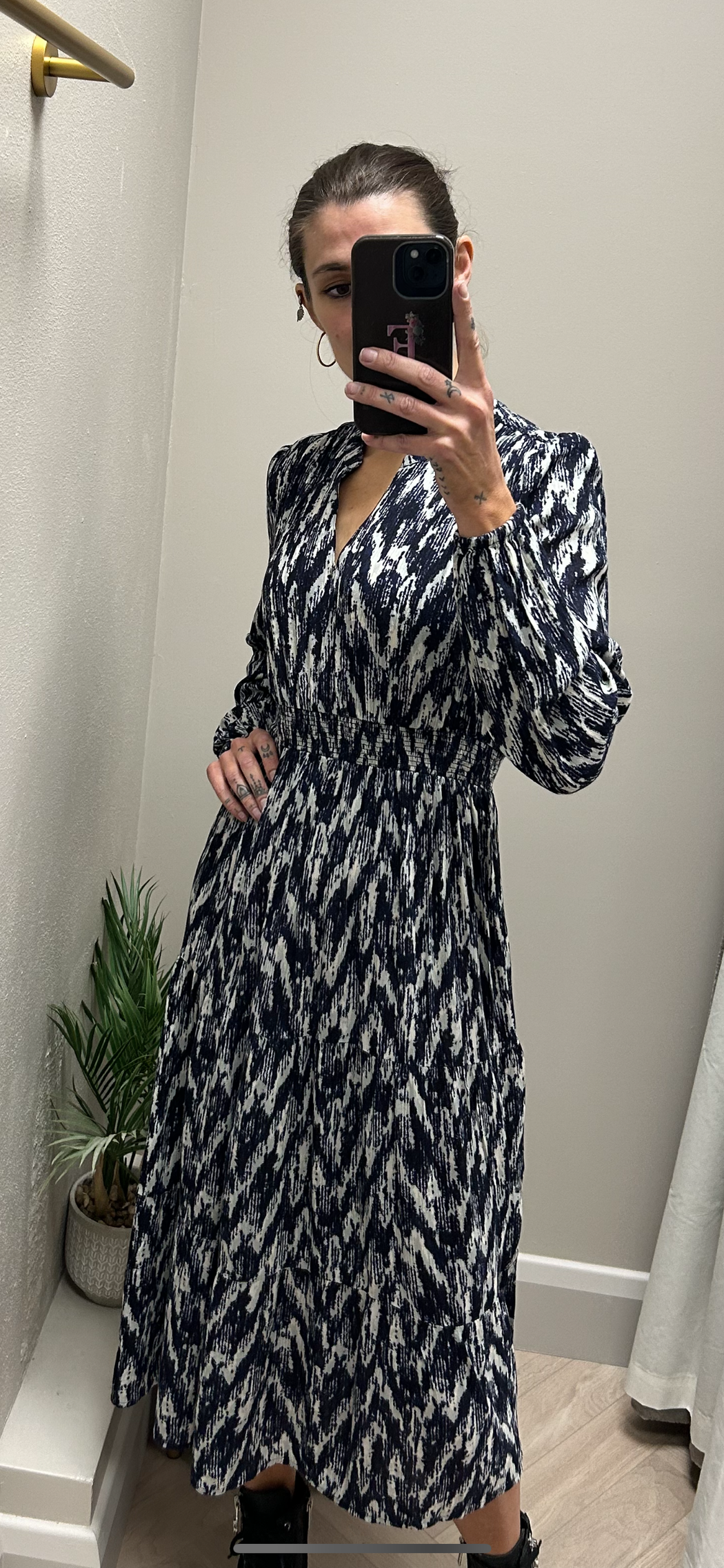 Vulca navy print midi