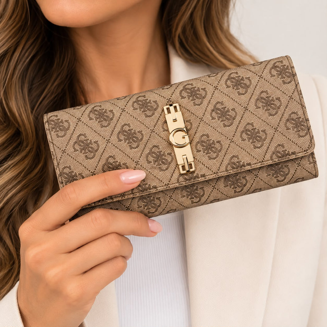 Guess Yvonne logo wallet sg2378155