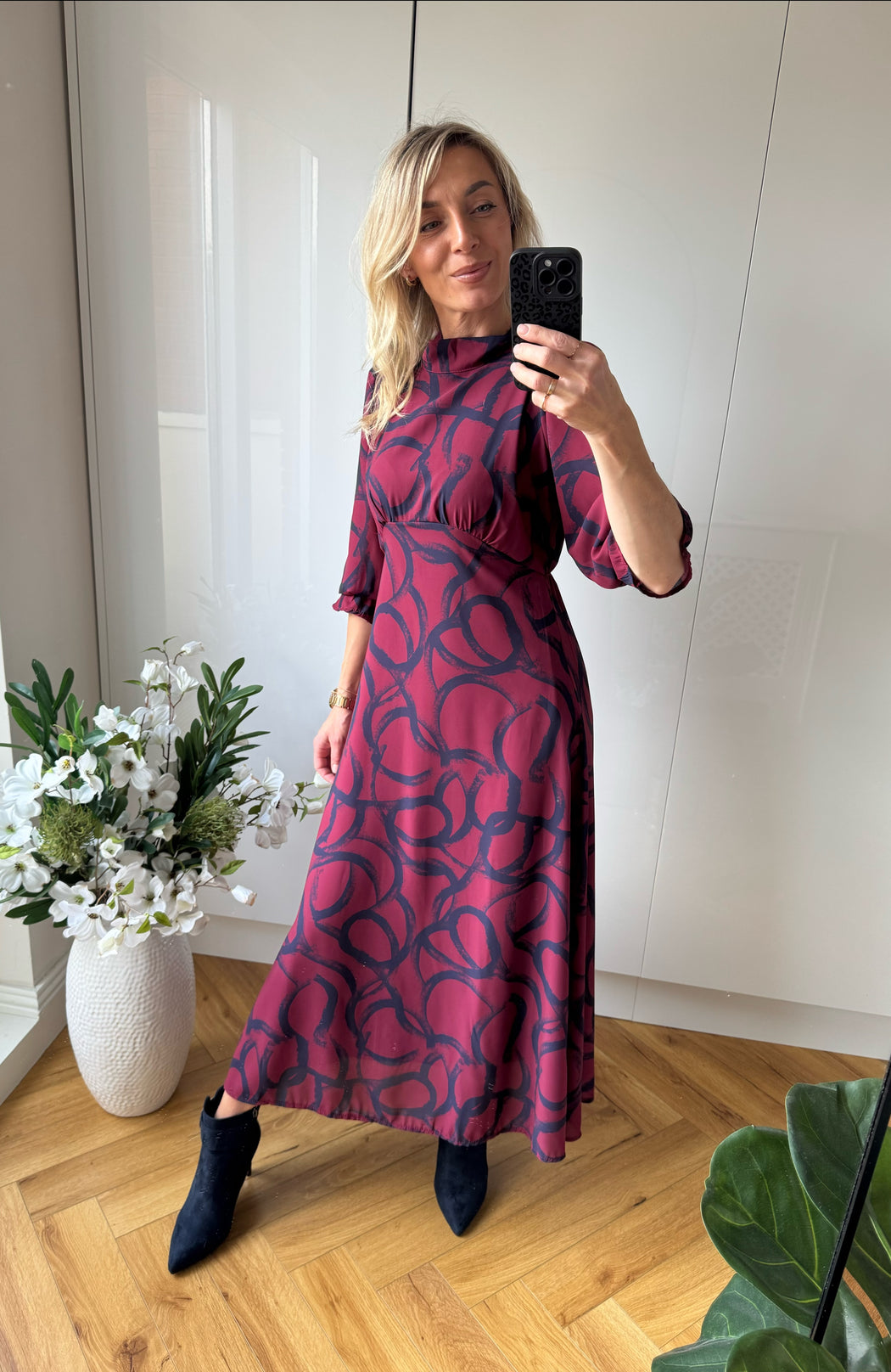 Simona magenta navy midi dress