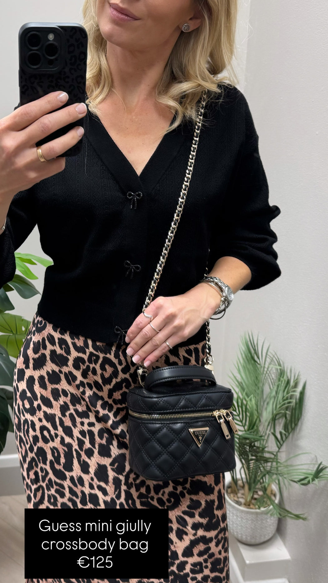Guess mini giully crossbody bag