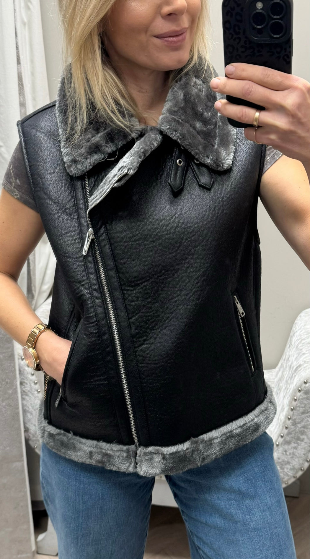 Icy gilet