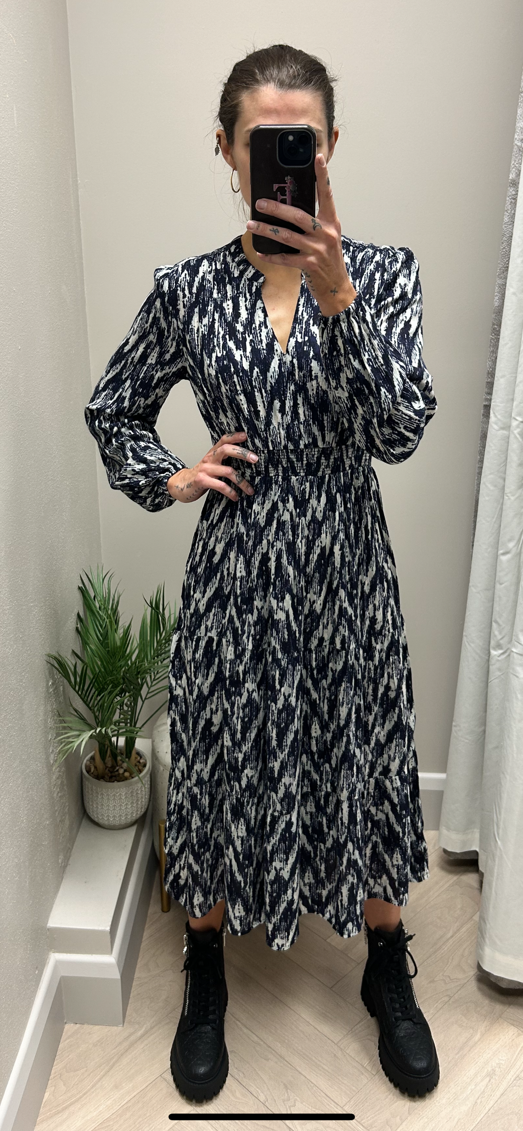 Vulca navy print midi