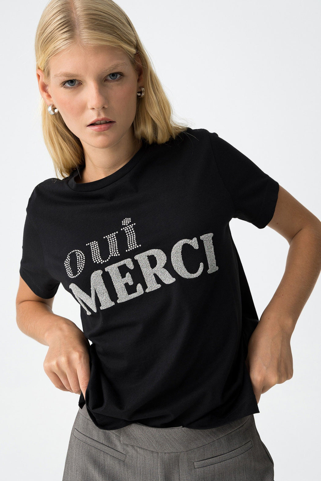 bold black tee