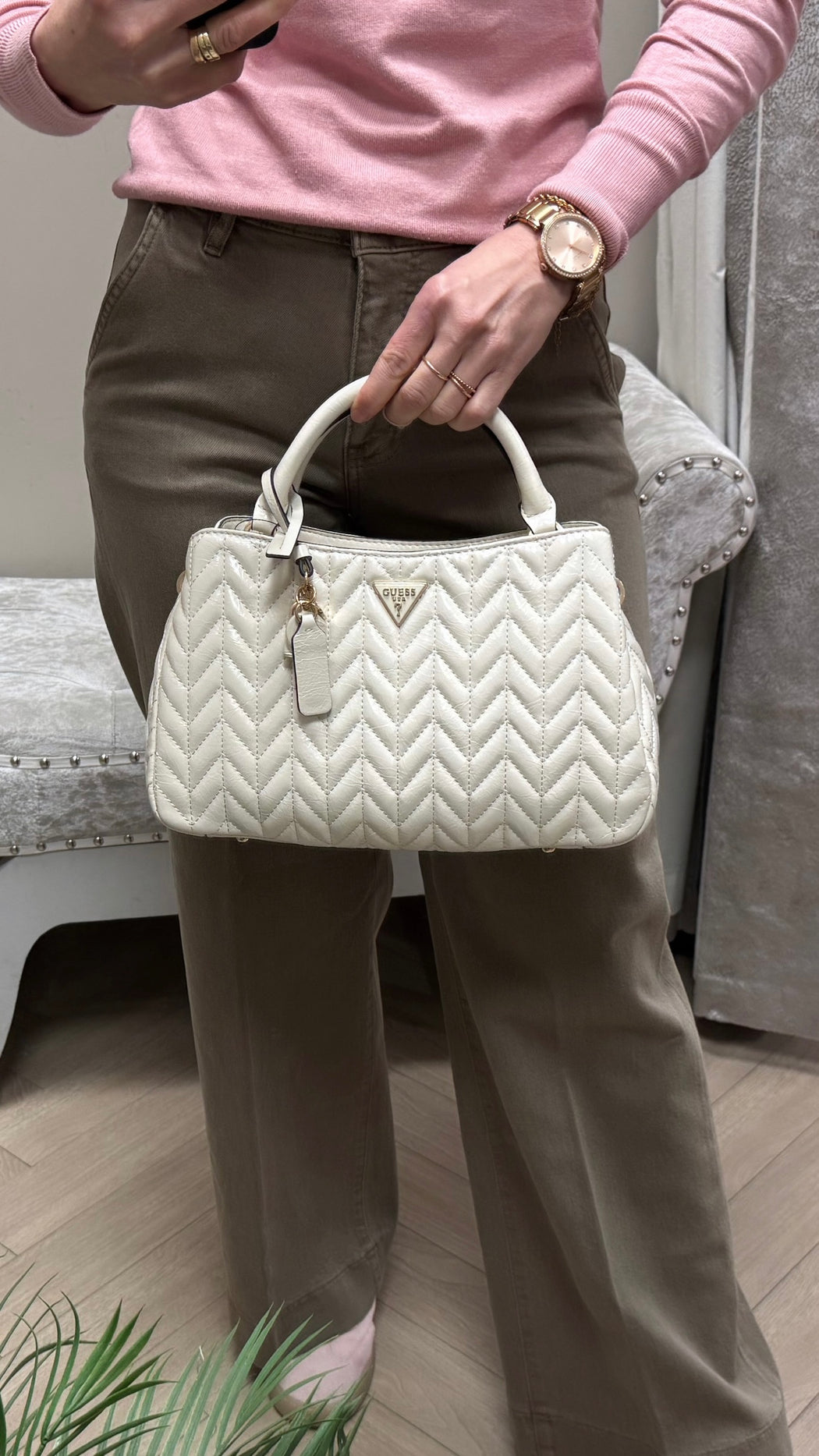 Guess Cheryl Stone Bag. TQ972006.