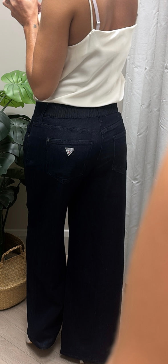 Guess Wide Loose Jeans. W6BAJ5D2717